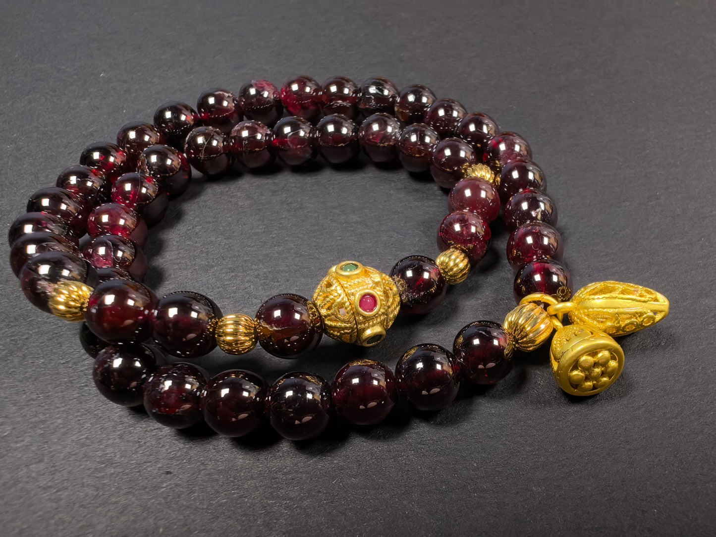 Qiu'er Jewelry · Double Circle Garnet Energy Bracelet | Women's Stone | Healing Energy Bracelet