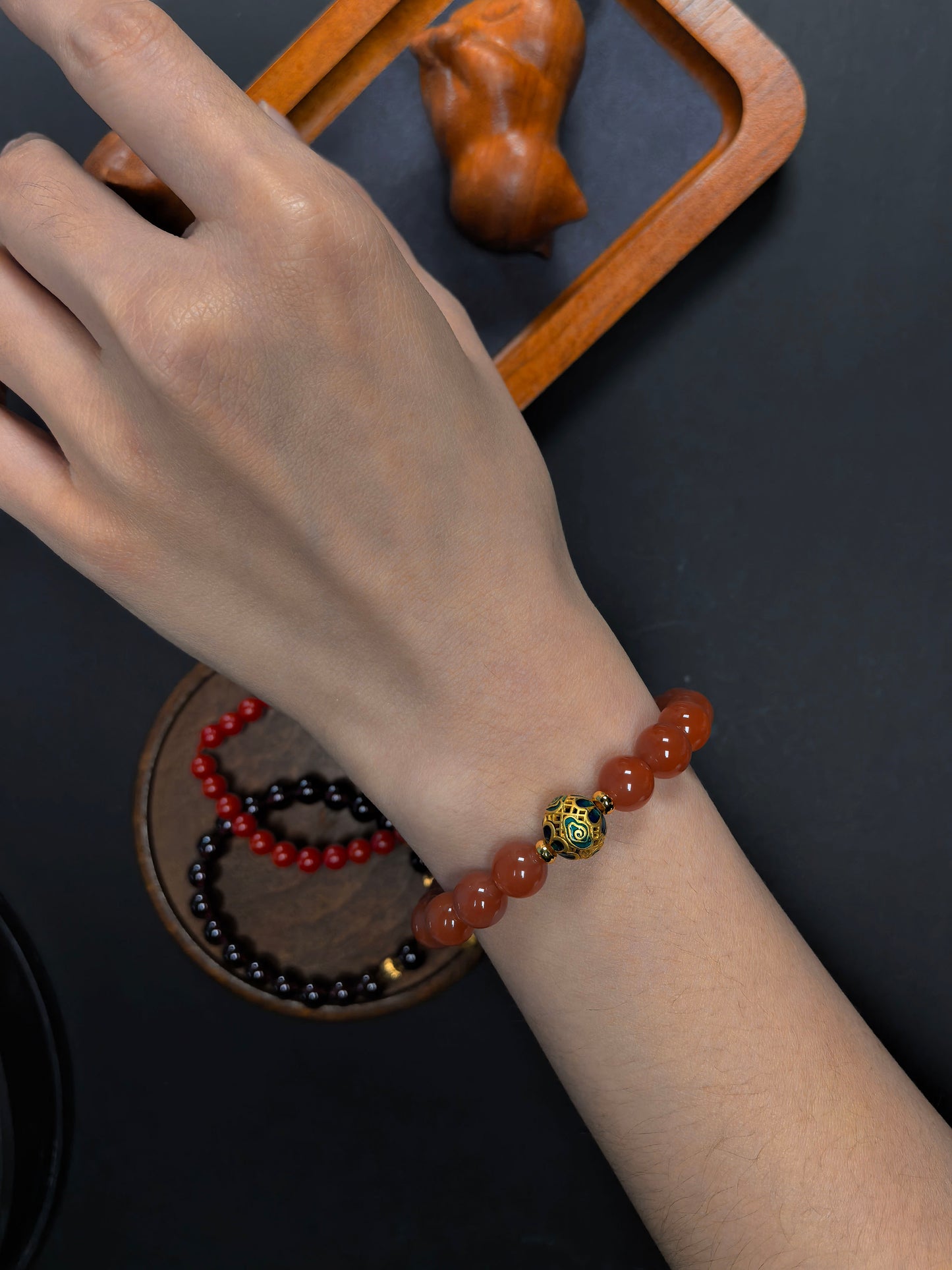 Qiu'er Jewelry Ice Red Nanhong: Red Lucky Guardian Bracelet | Auspicious and Festive | Chinese Jewelry | Nourishing the Body | Healing Energy Bracelet