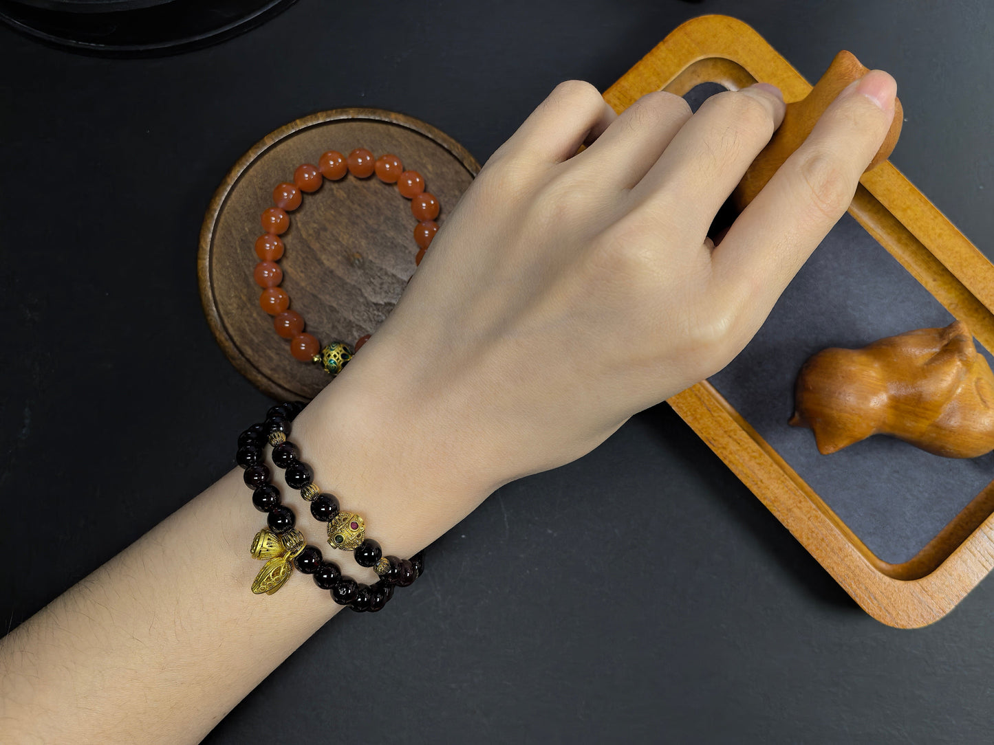 Qiu'er Jewelry · Double Circle Garnet Energy Bracelet | Women's Stone | Healing Energy Bracelet